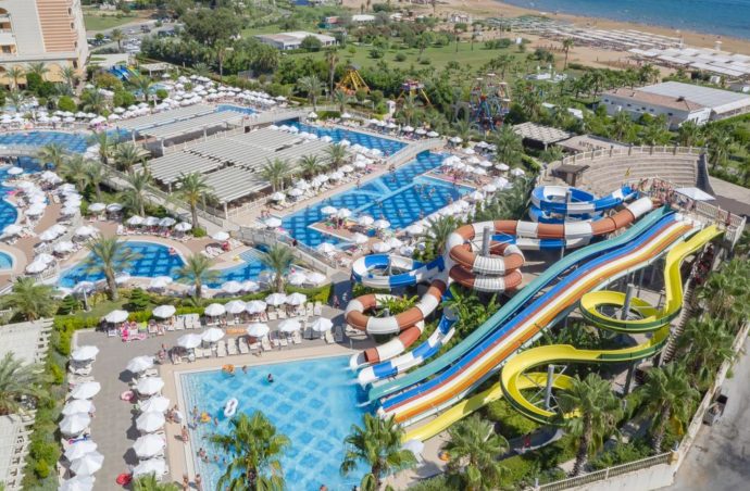 Найкращий сімейний відпочинок у ROYAL ALHAMBRA PALACE HOTEL 5 *
