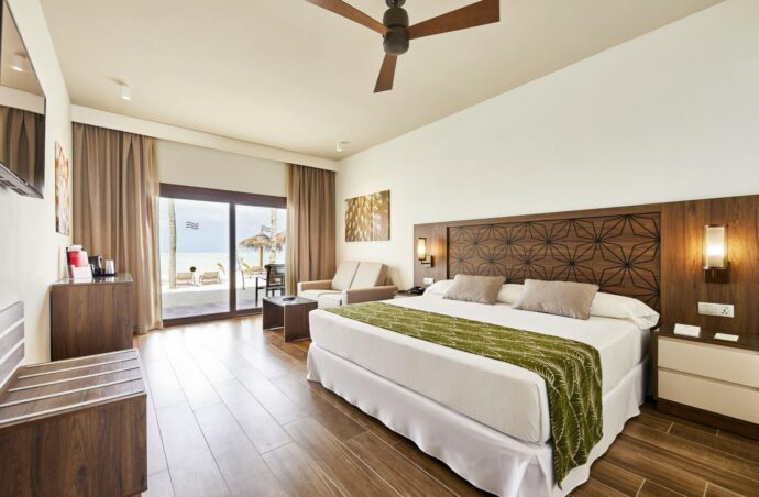 Riu Atoll 4 * (Мальдіви)