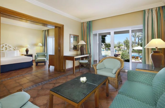 Горить Єгипет!!! Sharm Dreams Resort 5*