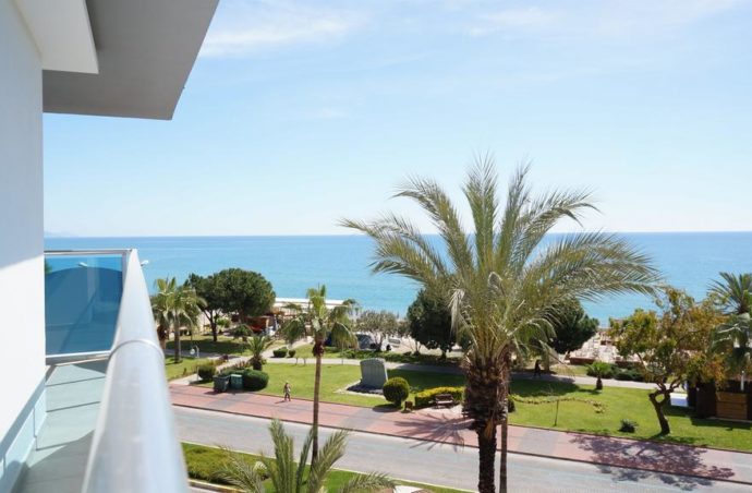 Сімейний відпочинок в Arsi Enfi City Beach Hotel 4*