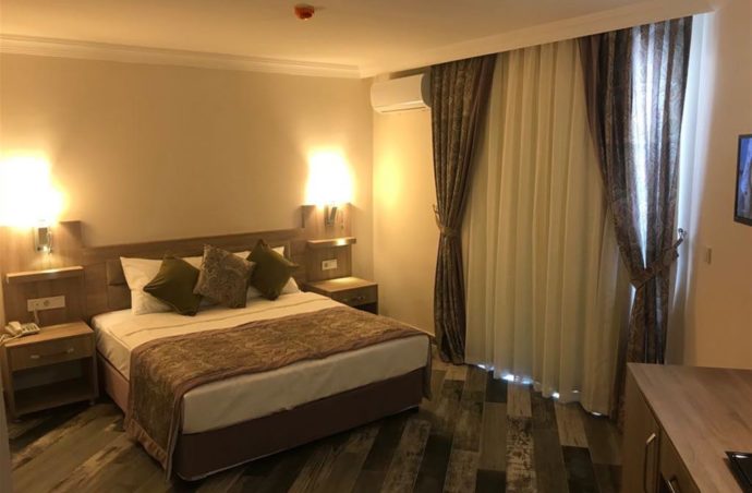 Сімейний відпочинок в Arsi Enfi City Beach Hotel 4*