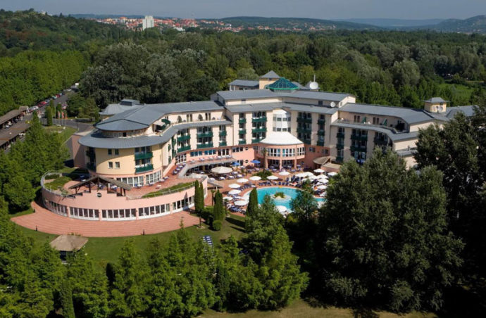 Відпочинок та оздоровлення в Lotus Therme Hotel & Spa Heviz 5* – 584 EUR