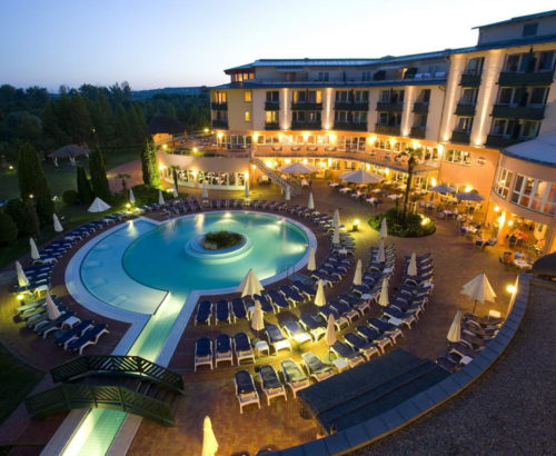 Відпочинок та оздоровлення в Lotus Therme Hotel & Spa Heviz 5* – 584 EUR
