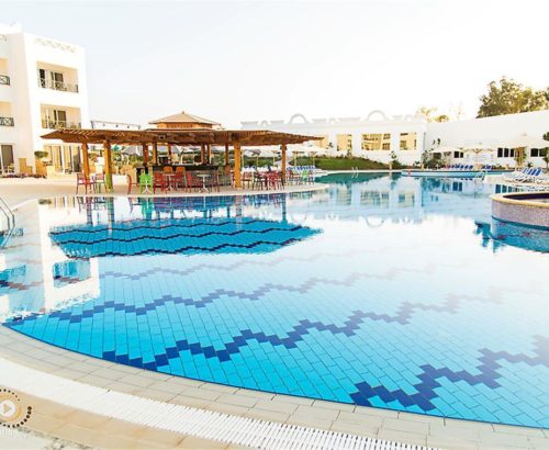 Новий Рік у Єгипті, OLD VIC SHARM RESORT 4 *- 272 $ зі Львова,10 ночей
