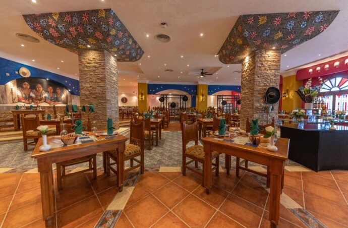 🔹 Sentido Mamlouk Palace 5* (Хургада)