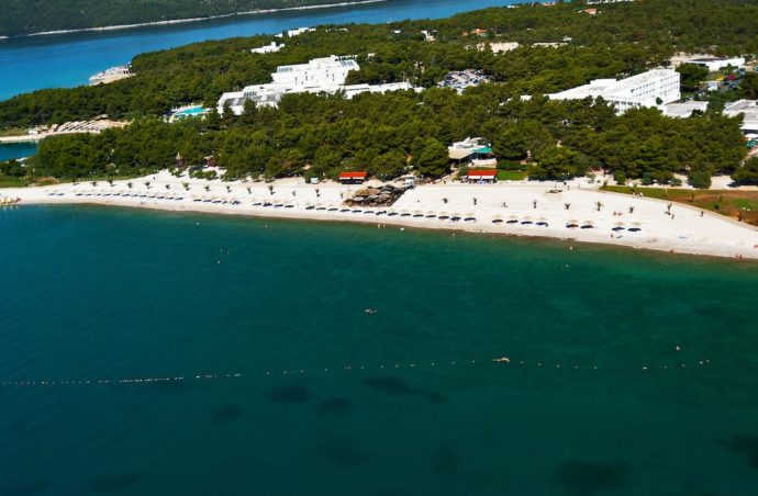 Сімейний відпочинок в Amadria Park Jakov 4*  для 2+2 = 1371 Eur