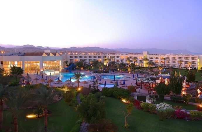 Сімейний вікенд в Aurora Oriental Resort 5* –  599 $