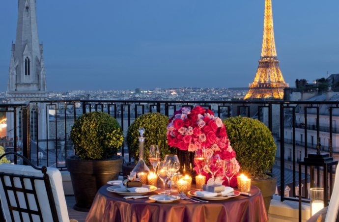 L’amour en trois: Ти, Я і Париж…