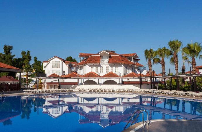 Lykia Botanika Beach Fun & Club 5* усього за 465 $