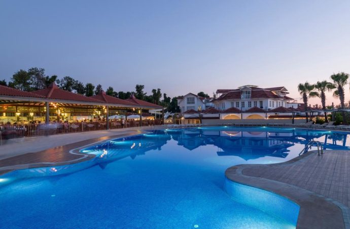 Lykia Botanika Beach Fun & Club 5* усього за 465 $