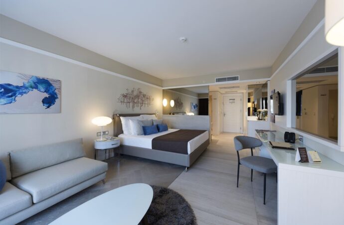 50 років досвіду!!! – Barut  hotels