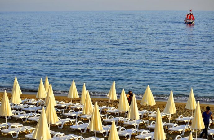 Відпочинок рівня Deluxe – Azura Resort & Spa 5*