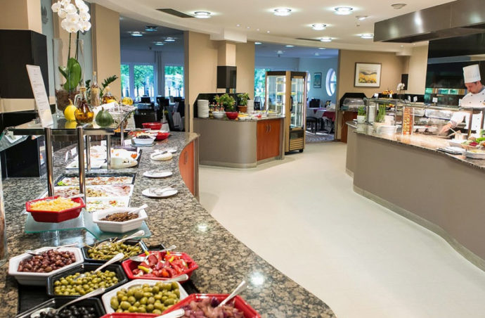 Відпочинок та оздоровлення в Lotus Therme Hotel & Spa Heviz 5* – 584 EUR