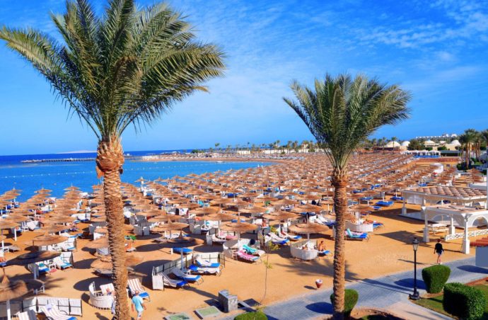 Зустрічай Новий Рік вишуканому готетелі DANA BEACH RESORT 5 *