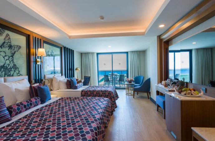Сімейний відпочинок в ADALYA ELITE LARA 5 *