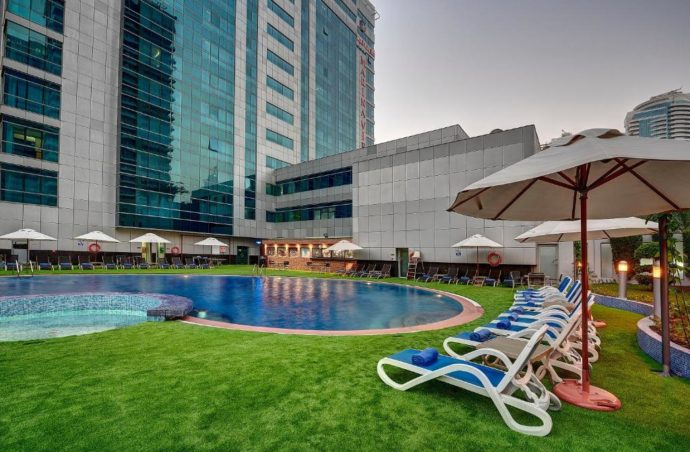 ОАЕ : Marina View Deluxe Hotel Apartment
