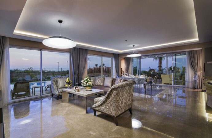 Bellis Deluxe Hotel 5*