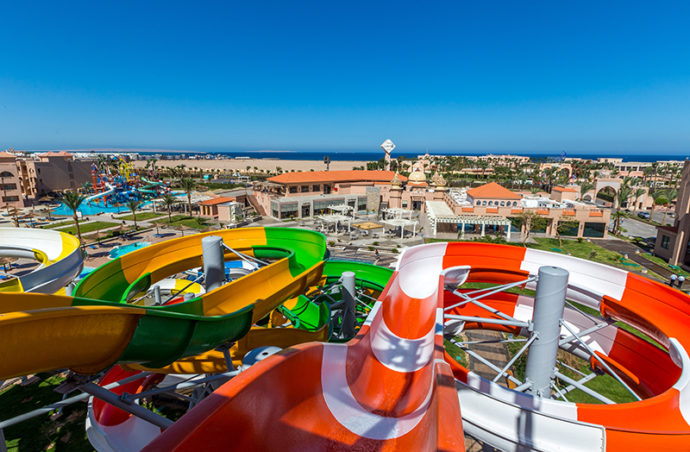 Сімейний відпочинок в Albatros Aqua Park 4* для 2+2 = 677 $