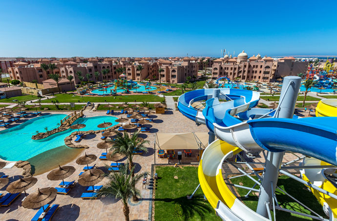 Сімейний відпочинок в Albatros Aqua Park 4* для 2+2 = 677 $