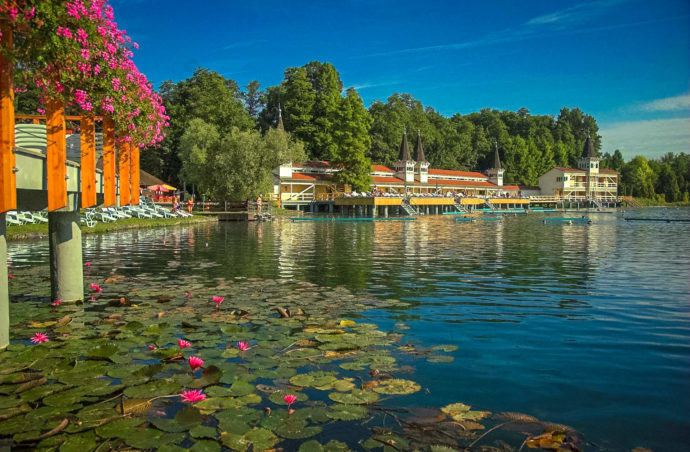 Відпочинок та оздоровлення в Lotus Therme Hotel & Spa Heviz 5* – 584 EUR