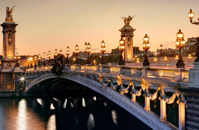 L’amour en trois: Ти, Я і Париж…
