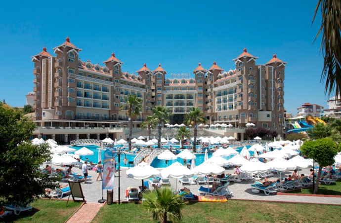 Ідеальний сімейний відпочинок у Side Mare Resort & Spa 5*