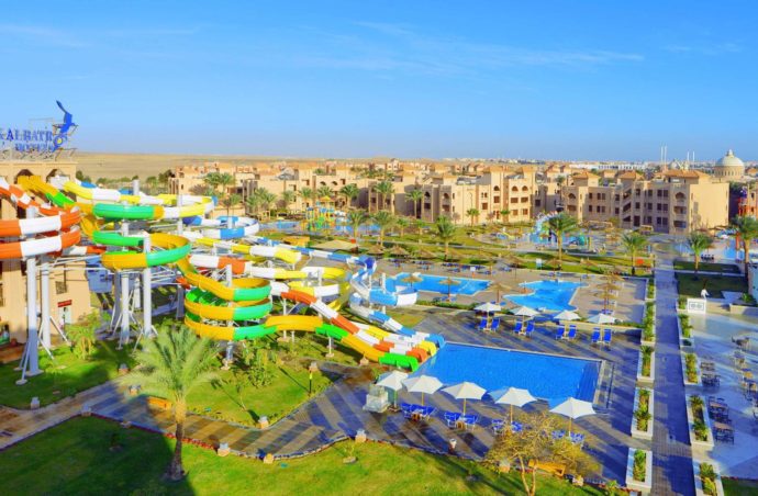 Сімейний відпочинок в Albatros Aqua Park 4* для 2+2 = 677 $