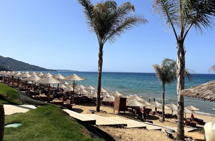 Arion Sea Front Apartments, 3* (Греція, о. Закінф) Греція