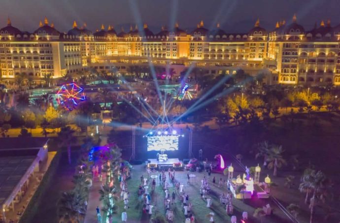 Найкращий сімейний відпочинок у ROYAL ALHAMBRA PALACE HOTEL 5 *
