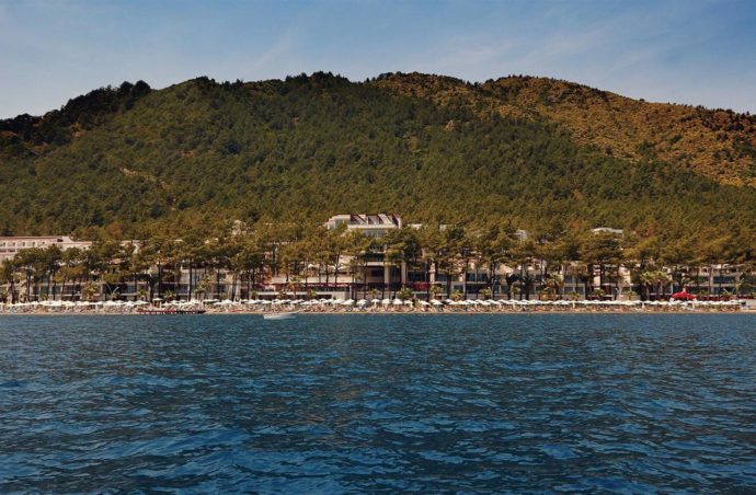 Вас кличе Рай на Землі, SENTIDO ORKA LOTUS BEACH 5 * – 512 Eur