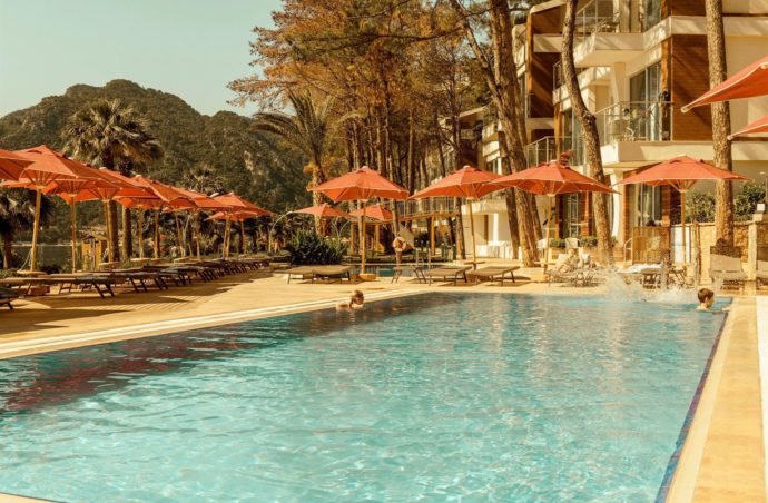 Вас кличе Рай на Землі, SENTIDO ORKA LOTUS BEACH 5 * – 512 Eur