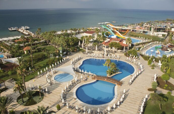 Bellis Deluxe Hotel 5*