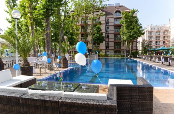 Сонячна Болгарія – Tarsis Club Hotel 4*