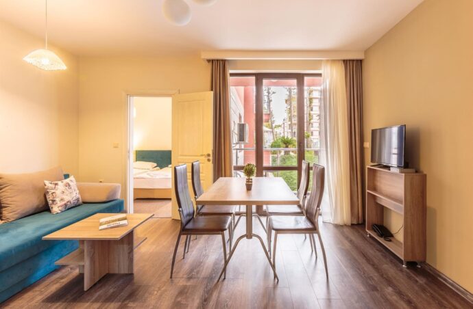 Сонячна Болгарія – Tarsis Club Hotel 4*